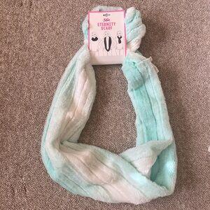 Kids Eternity Scarf - Mint and White